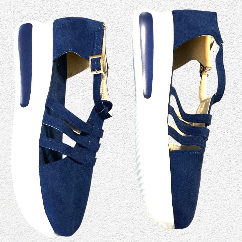 🌺Royal Blue Suede Strappy Buckle Shoes - Picture 2 of 4